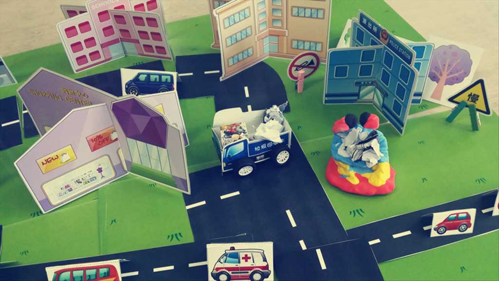 爱吃垃圾的英雄机器人（未来环保城市）